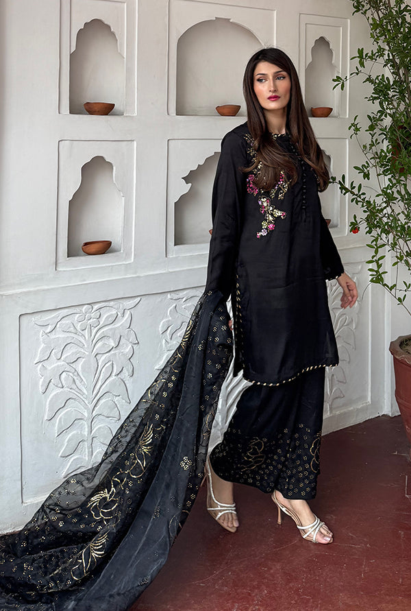 Elegant Black Embroidered 3 Piece Women's Lawn Suit – Premium Pakistani Designer Dress